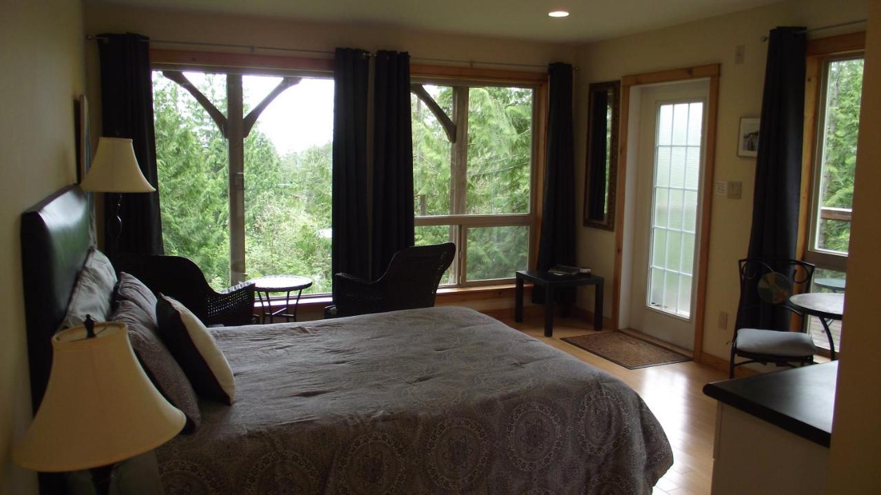 Secret Cove Cottage Suites Halfmoon Bay Exteriér fotografie